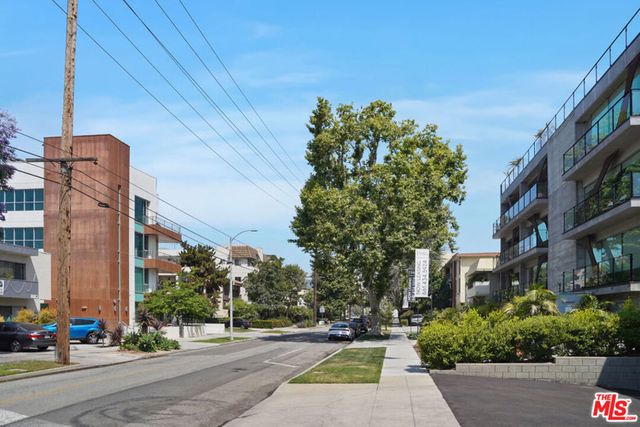 1945 Overland Avenue 202, Los Angeles, CA 90025