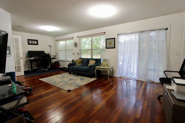 624 Territory Lane, Crestview, FL 32536