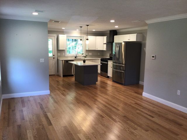 24 Christies Way 24, Holbrook, MA 02343