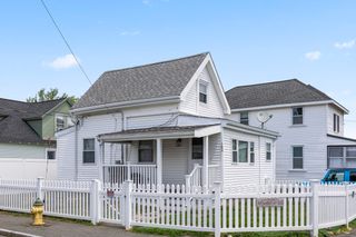 104 Turner St, Quincy, MA 02169