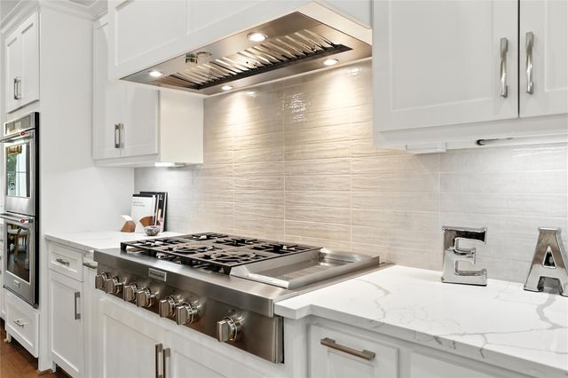 4951 Glenmeadow Drive, Houston, TX 77096