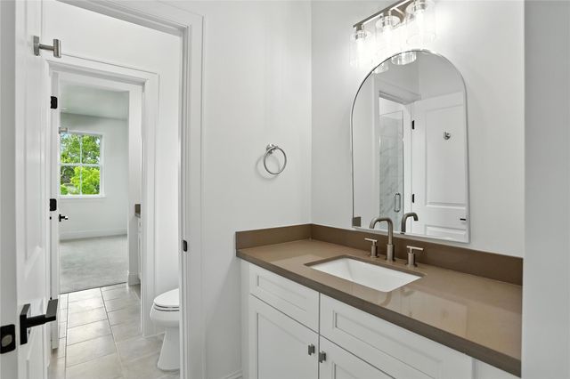 4951 Glenmeadow Drive, Houston, TX 77096