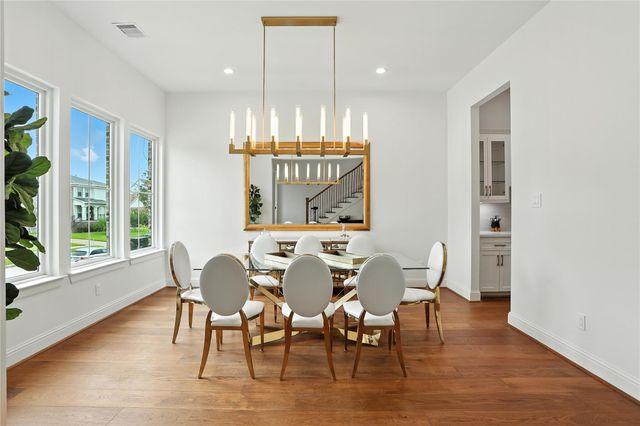 4951 Glenmeadow Drive, Houston, TX 77096