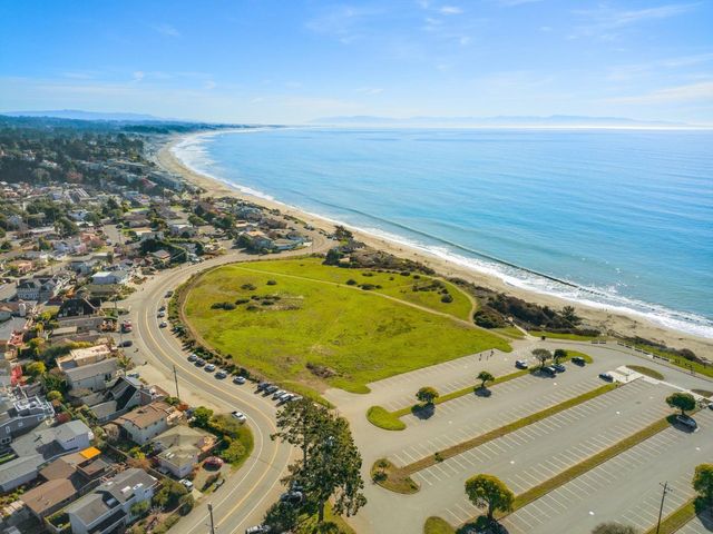 731 Clubhouse Drive, Aptos, CA 95003