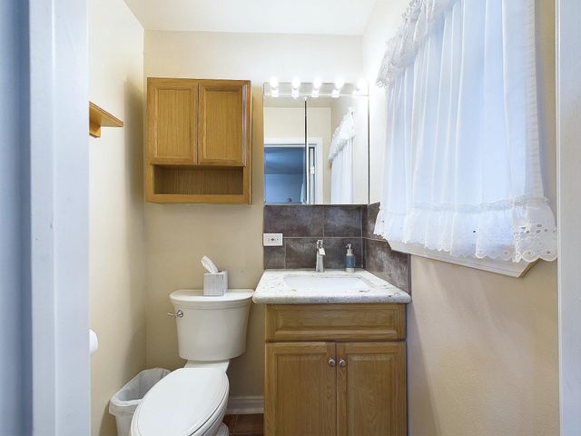 2814 Balmorhea Avenue, Houston, TX 77039