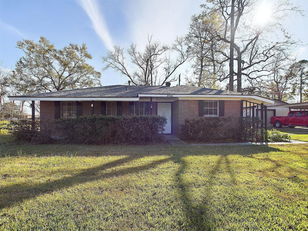 2814 Balmorhea Avenue, Houston, TX 77039