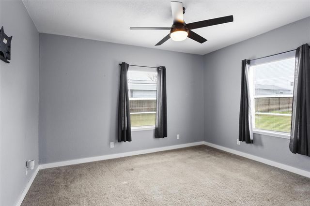 7720 Avenue E, Santa Fe, TX 77510