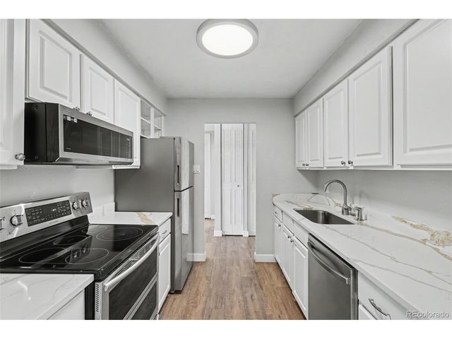 411 Lakewood Cir A906, Colorado Springs, CO 80910