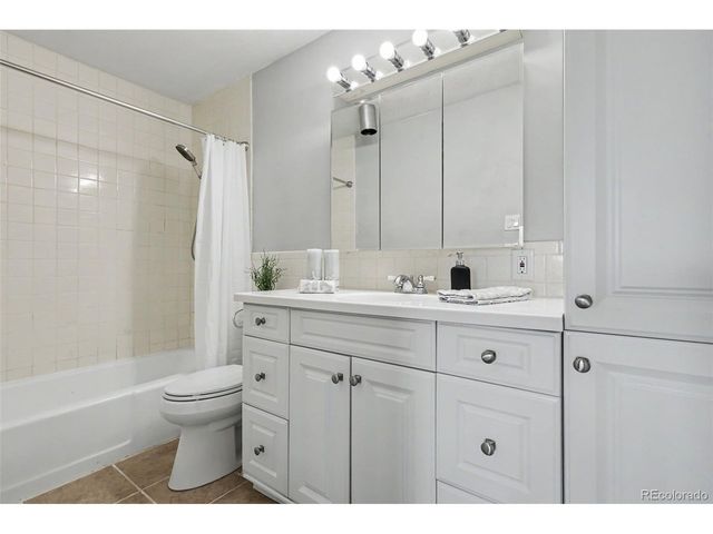 411 Lakewood Cir A906, Colorado Springs, CO 80910