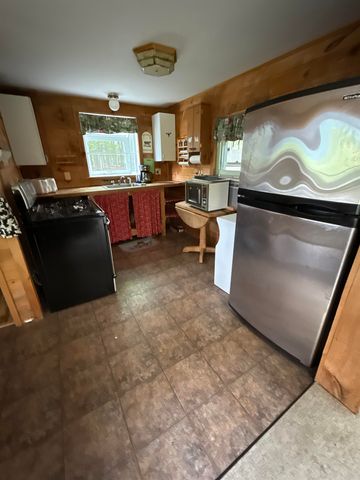 239 Small Road, Brookfield, VT 05036