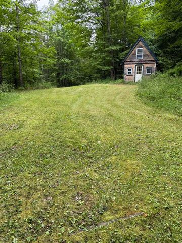 239 Small Road, Brookfield, VT 05036