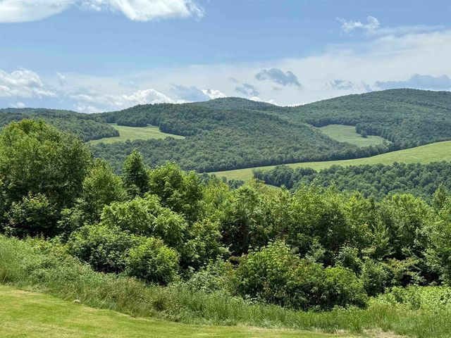 239 Small Road, Brookfield, VT 05036