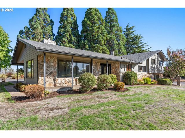 4667 ST PAUL Hwy Ne, St Paul, OR 97137