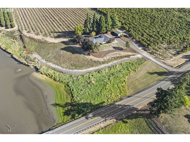 4667 ST PAUL Hwy Ne, St Paul, OR 97137