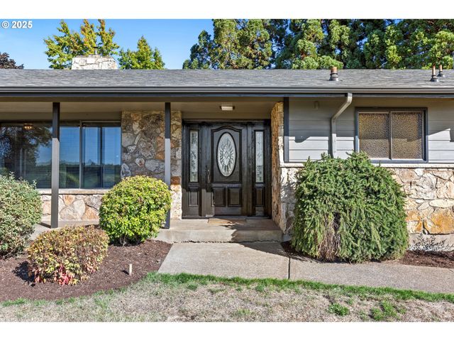 4667 ST PAUL Hwy Ne, St Paul, OR 97137