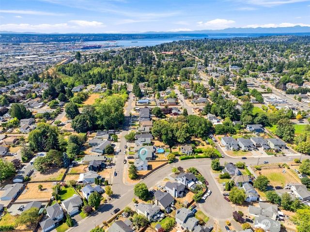 6521 26th ST NE, Tacoma, WA 98422