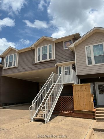 1214 Welsh, College Station, TX 77840