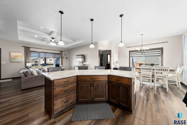 8209 E Willow Leaf St Street, Sioux Falls, SD 57110