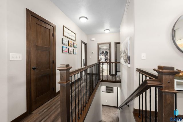 8209 E Willow Leaf St Street, Sioux Falls, SD 57110