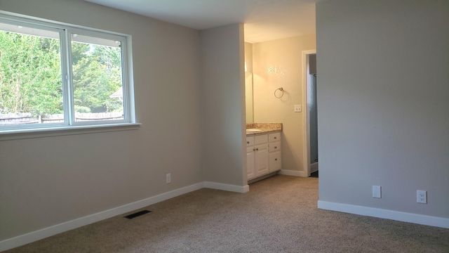 2774 Tyee Court, Grants Pass, OR 97527
