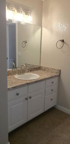2774 Tyee Court, Grants Pass, OR 97527