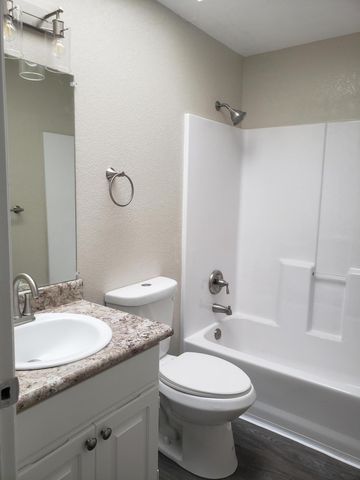 2774 Tyee Court, Grants Pass, OR 97527