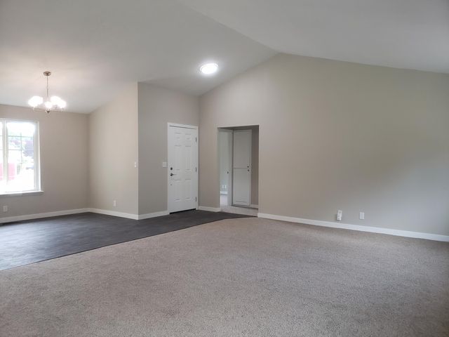 2774 Tyee Court, Grants Pass, OR 97527