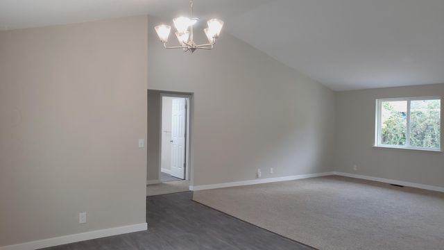 2774 Tyee Court, Grants Pass, OR 97527