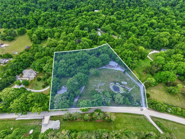 1751 Warren Hollow Rd, Nolensville, TN 37135