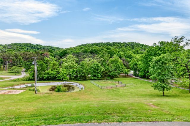 1751 Warren Hollow Rd, Nolensville, TN 37135