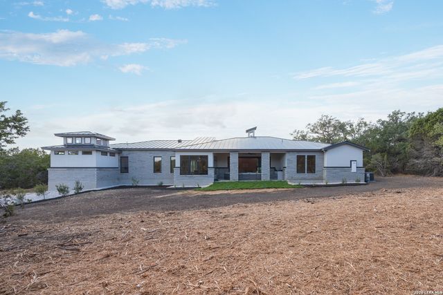 1758 Paradise, Canyon Lake, TX 78133