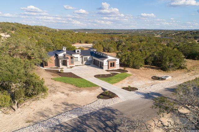 1758 Paradise, Canyon Lake, TX 78133