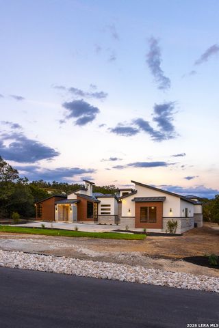1758 Paradise, Canyon Lake, TX 78133