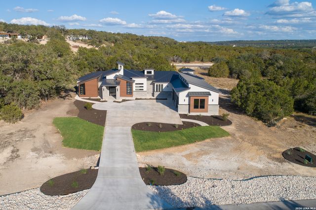 1758 Paradise, Canyon Lake, TX 78133