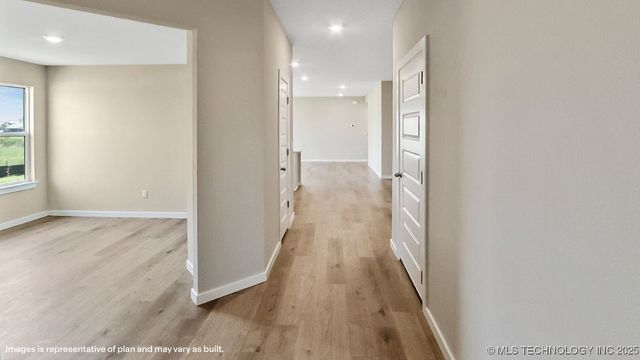 10101 E 134th Place S, Bixby, OK 74008