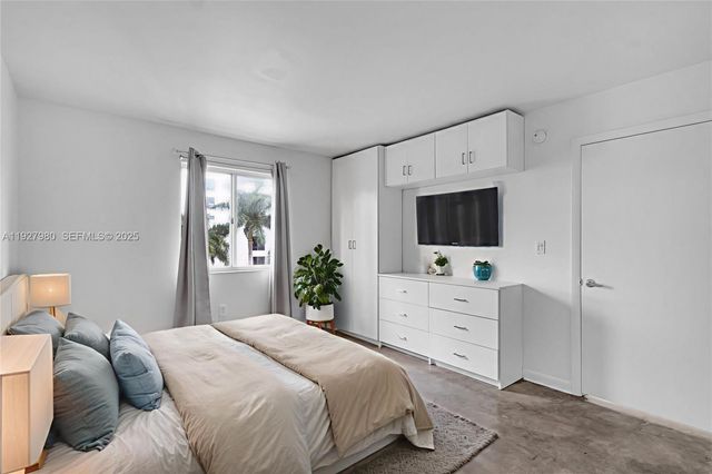 1401 Bay Rd 405, Miami Beach, FL 33139