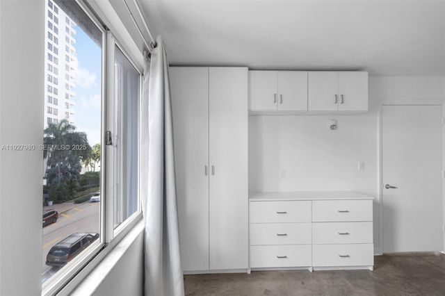 1401 Bay Rd 405, Miami Beach, FL 33139