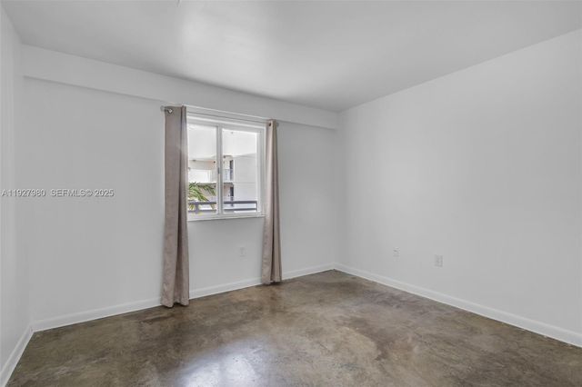 1401 Bay Rd 405, Miami Beach, FL 33139