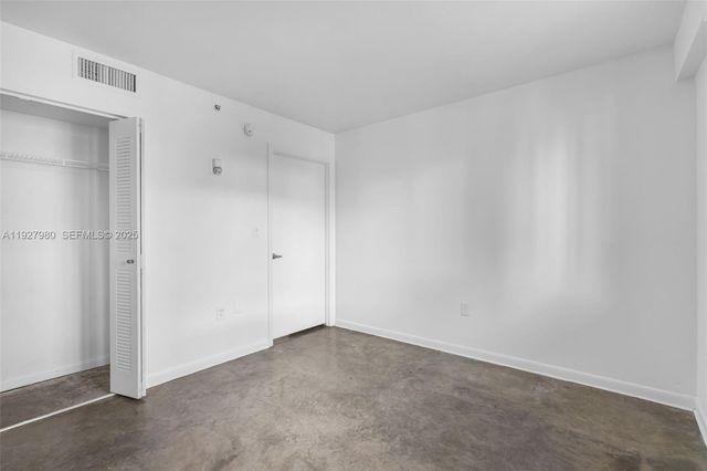 1401 Bay Rd 405, Miami Beach, FL 33139