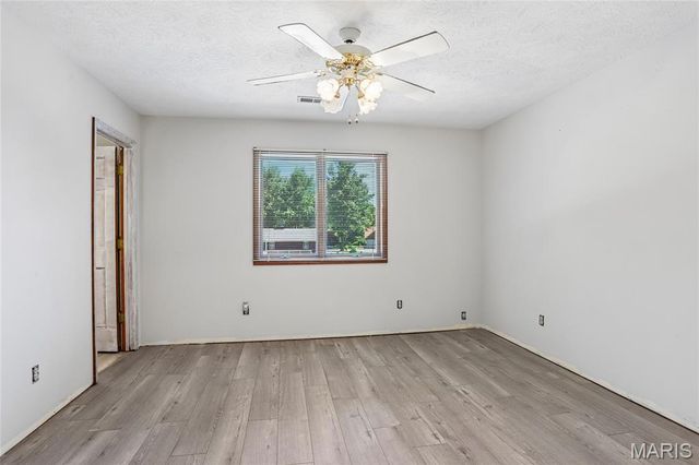 2 Bradford Place, Bethalto, IL 62010
