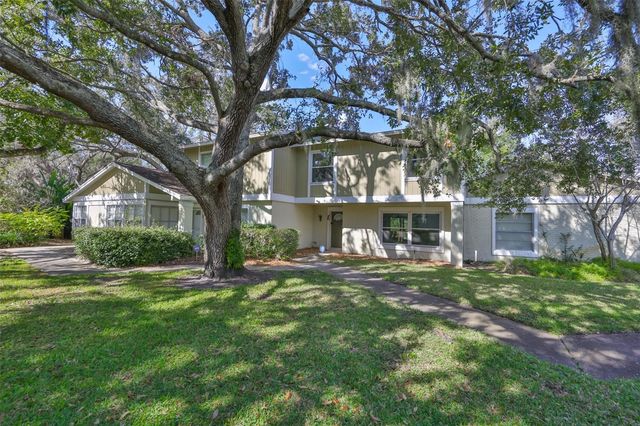 14805 LAKE FOREST DRIVE, Lutz, FL 33559