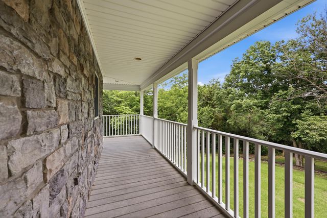 2601 High Bridge Road, Wilmore, KY 40390