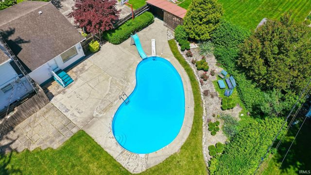 1225 Stogdill Road, Bluffton, IN 46714