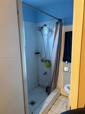 740 NE 4th Pl, Hialeah, FL 33010