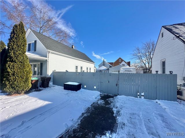 145 Roland Street, Cheektowaga, NY 14212