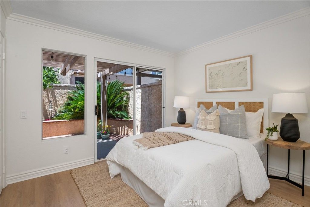 Image 15 of property listing at 13367 Calle Antequera, Tustin, CA 92782