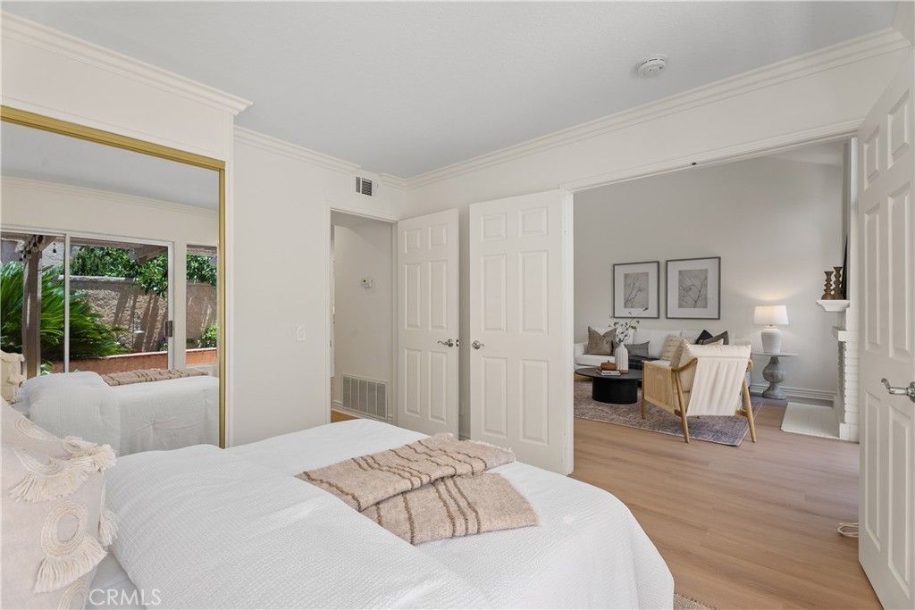 Image 17 of property listing at 13367 Calle Antequera, Tustin, CA 92782