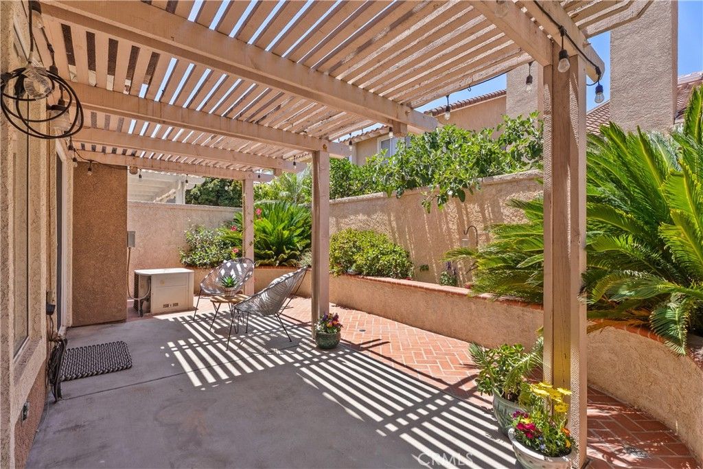 Image 30 of property listing at 13367 Calle Antequera, Tustin, CA 92782