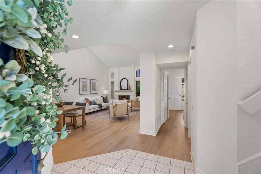 Image 5 of property listing at 13367 Calle Antequera, Tustin, CA 92782