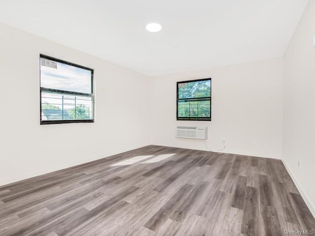 409 Warburton Avenue 5A, Yonkers, NY 10701